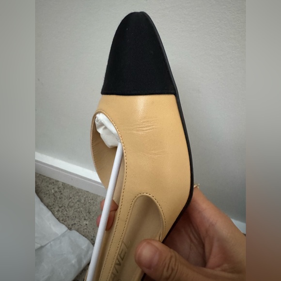 Authentic Chanel Slingbacks size 39 - Picture 9 of 11